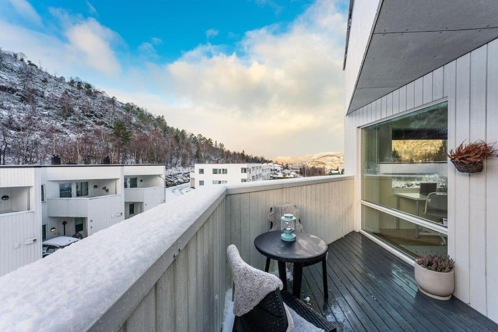 Stor Og Moderne Leilighet I Indre Arna Bergen Gratis Parkering!! מראה חיצוני תמונה
