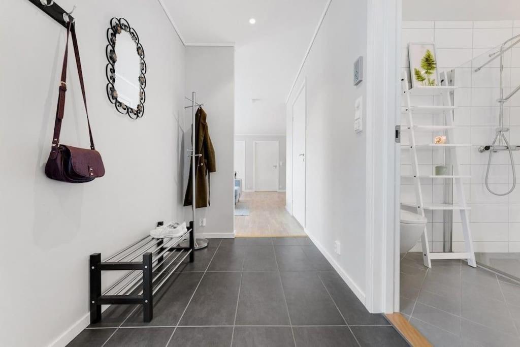 Stor Og Moderne Leilighet I Indre Arna Bergen Gratis Parkering!! מראה חיצוני תמונה